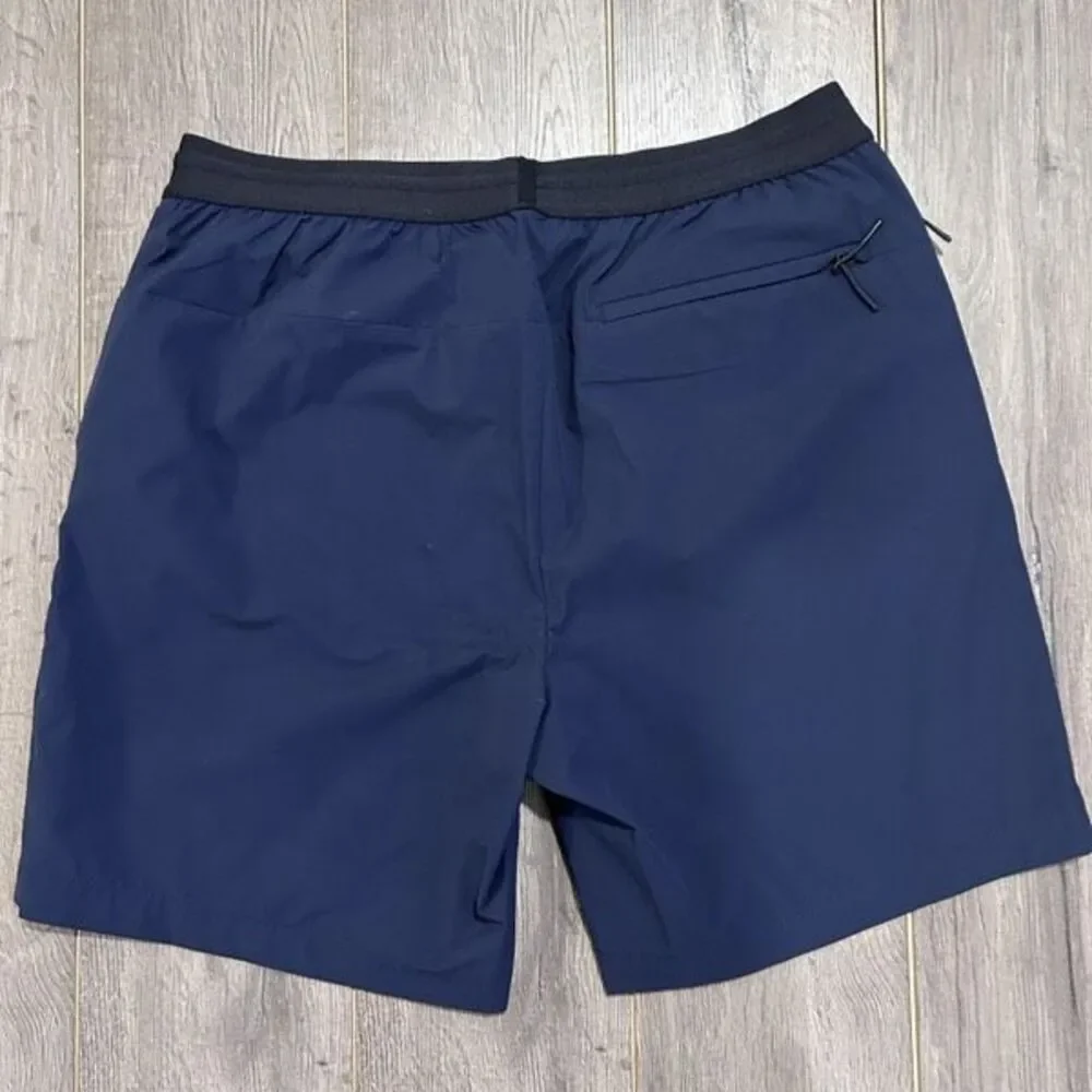 Banana Republic Short se LARGE
